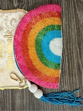 NWT Viral Rainbow Zipper Pouch